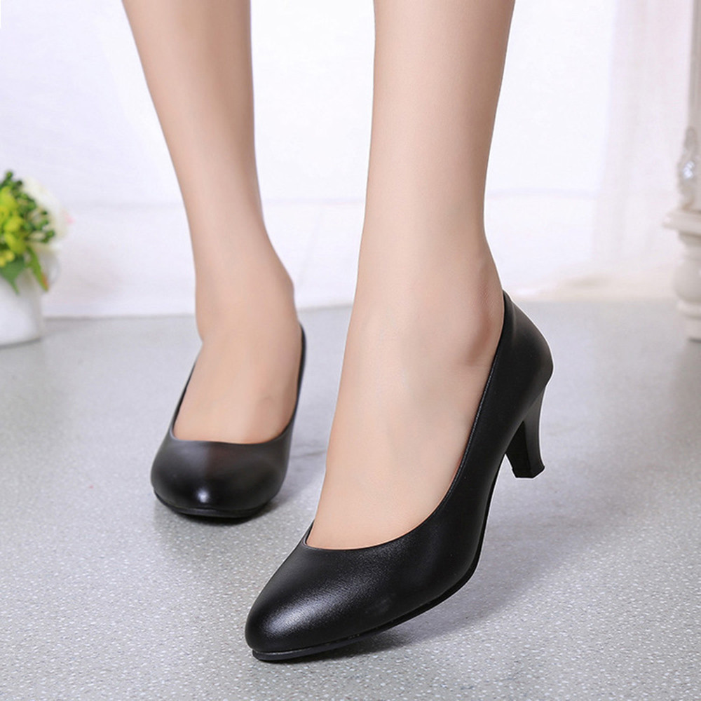 Spring Elegant Shallow Mouth Low Heel Sandals for Women