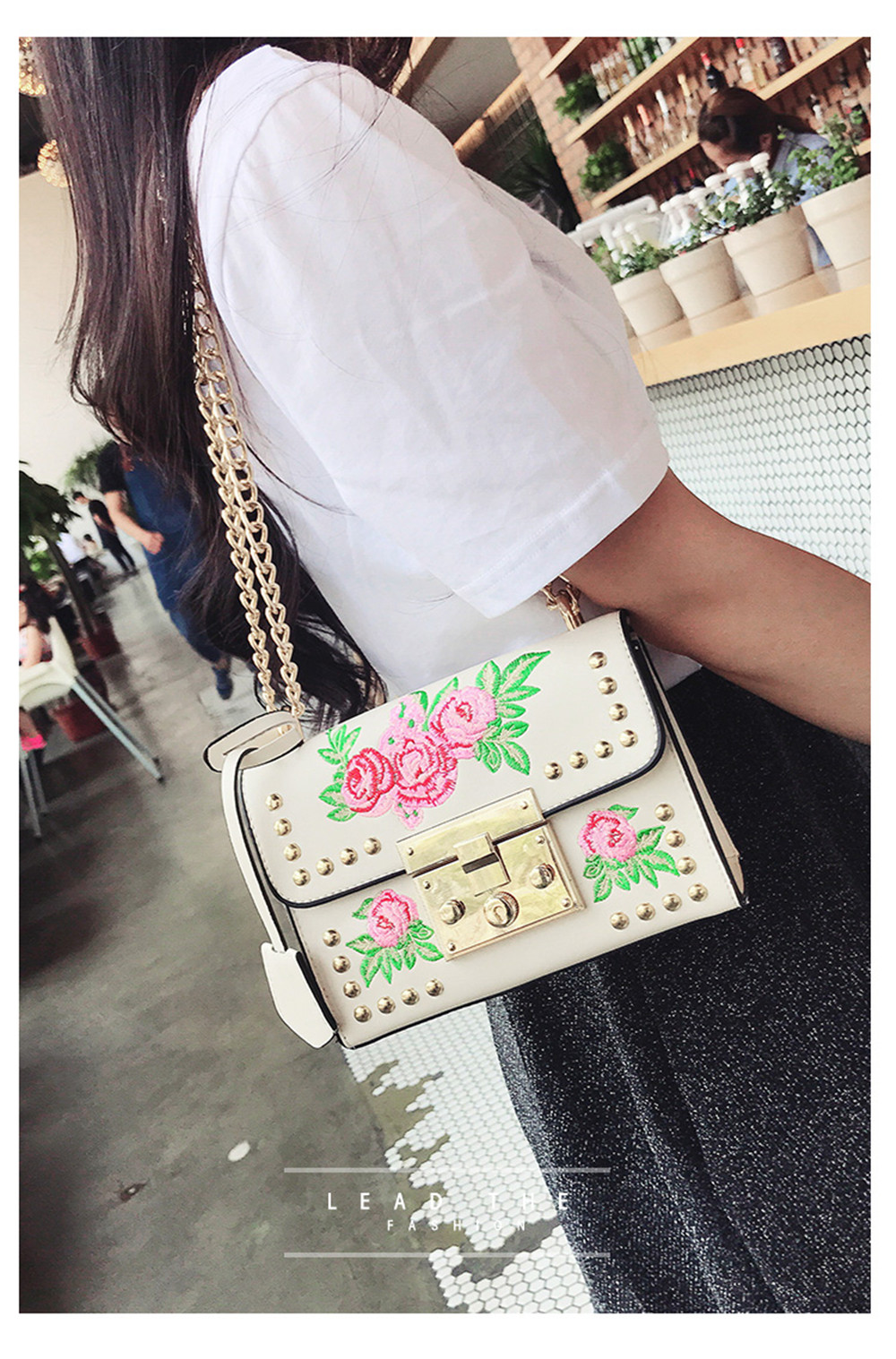 Women Embroidery Flower Shoulder Bag Designer PU Leather Fashion Ladies Rivet Messenger Bags