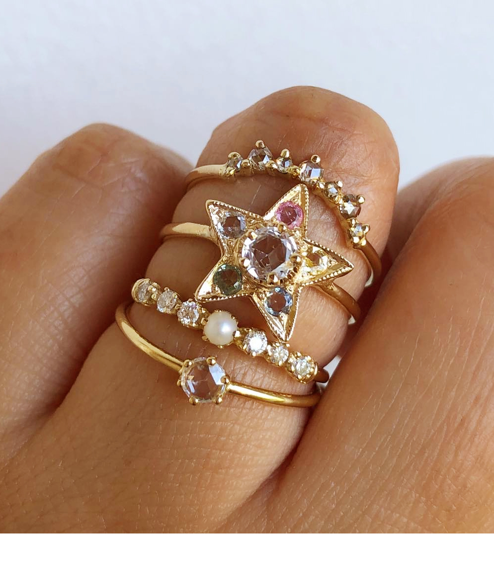 4 PCS New Rings for Women Pearl Crystal Star Finger Knuckles Ring Set