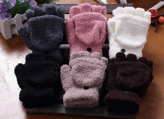 Pair Of Sweet Cashmere Hooded Winter Gloves With Exposed Fingers For Women