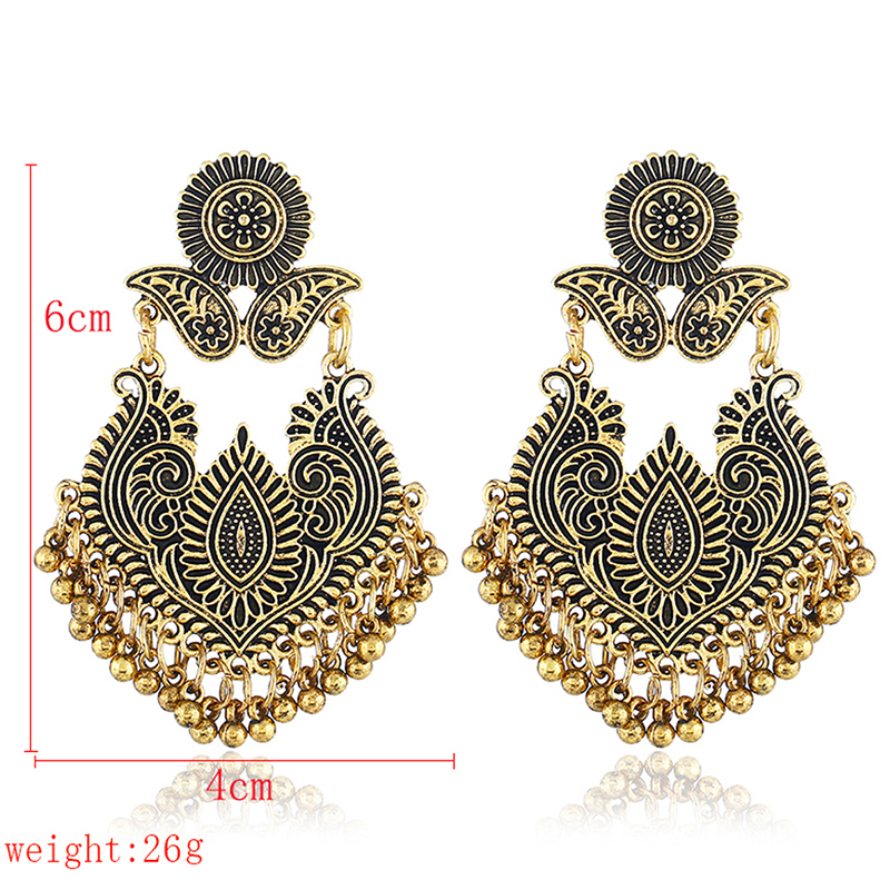 Retro Carving Metal Alloy Drop Earrings